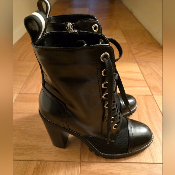 BCBGENERATION Paulina Lace-up Booties - Picture 3 of 4